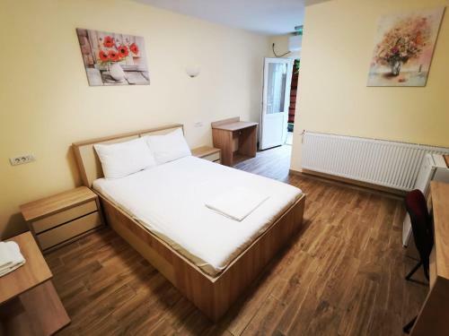 Bed & Breakfast Cazare Timisoara T90