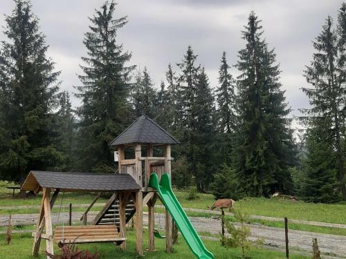 Lodge C?su?a Din Pove?ti - Vatra