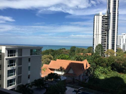 Apartamento The Peak Tower Pratamnak Pattaya