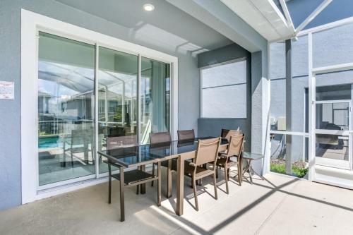 1585tempo Home