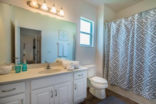 Desirable Solterra - 6 Bdm With Pool Spa Villa