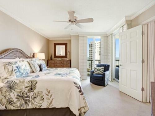 Apartamento Beachfront Condo With Pool