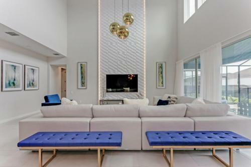 1787cvt Luxury 6 Bed Villa With Saltwater Pool Spa Villa