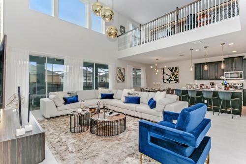 1787cvt Luxury 6 Bed Villa With Saltwater Pool Spa Villa