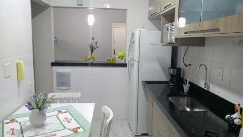 Lindo Apartamento Em Pr�dio De Frente Para O Mar