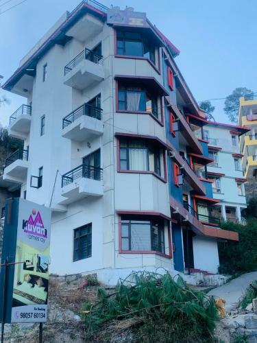 Kuvam View Home Stay