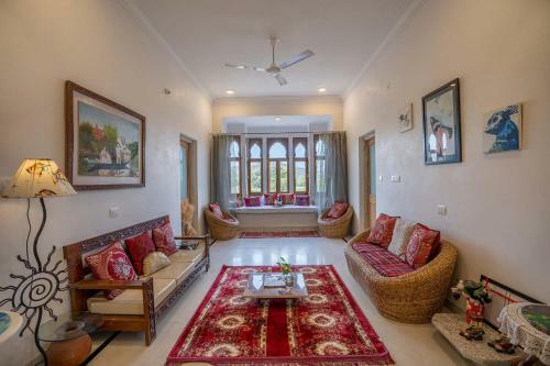 Lodge Stayvista At Castle Oodeypore