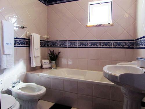 Lagoa Azul Guest House