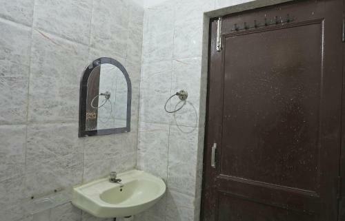 Hotel Oyo 84552 Live Ur Style