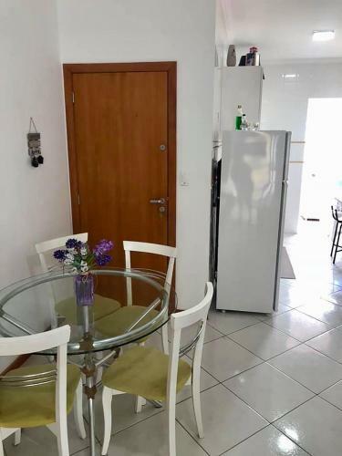 Bombinhas Apartamento Condom�nio San Victor 2 Quartos Com Piscina