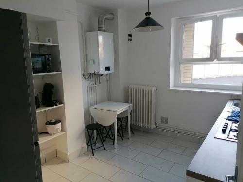 Hostal Sweet Appartment Avec Wifi Et Parking