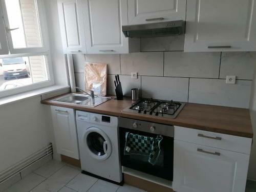 Hostal Sweet Appartment Avec Wifi Et Parking