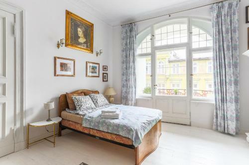 Real Old Town Apartment