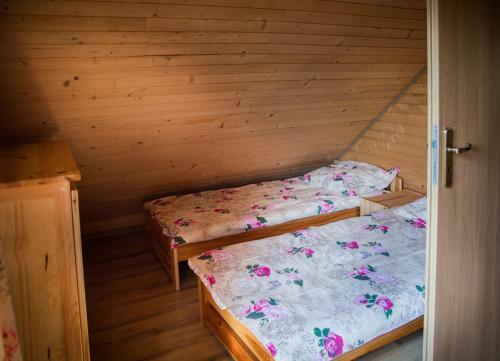 Lodge Rogate Anio?y