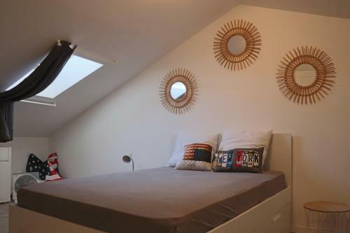 Maison De Village Sur Donz�re