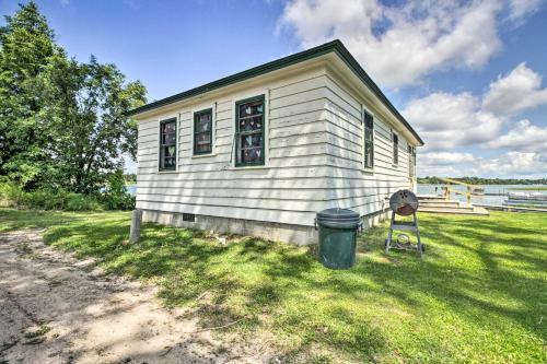 Lake Retreat Fire Pit, Boat Rentals, Bbq!