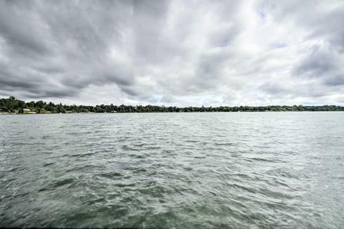 Lake Retreat Fire Pit, Boat Rentals, Bbq!