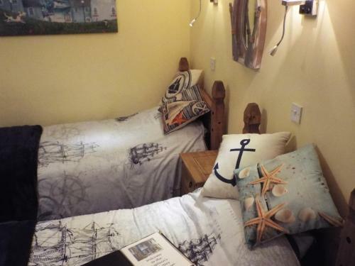 Hostal Captain's Quarters