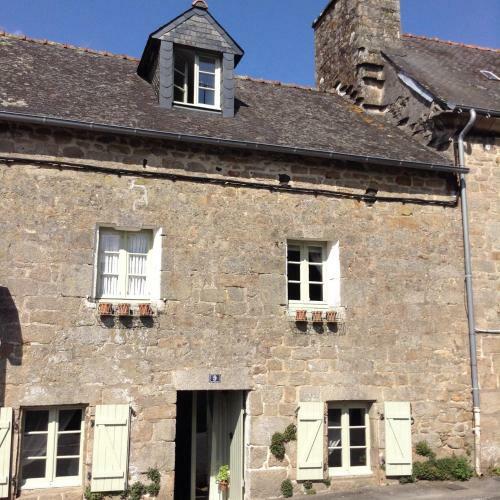 Apartamento Traditional Brittany Medieval Stone Cottage