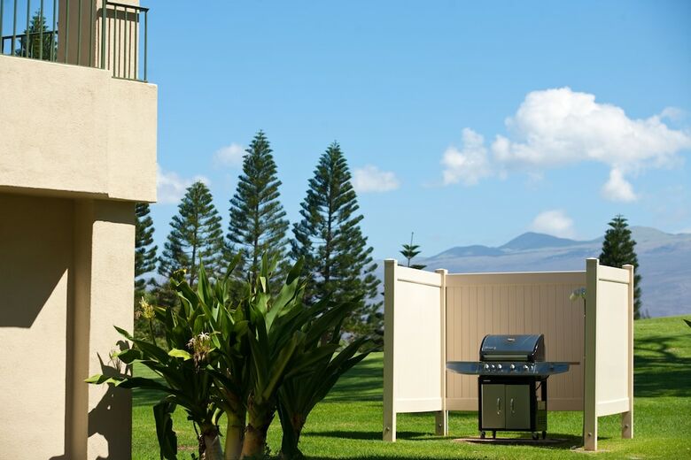 Villa Paniolo Greens Resort