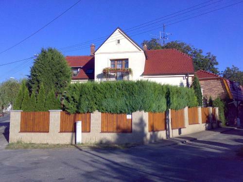 Hostal Penzion Cihelna