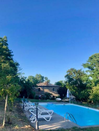 Hostal Casale Sovrastante Il Lago Di Bolsena