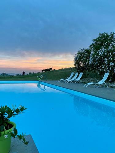 Hostal Casale Sovrastante Il Lago Di Bolsena