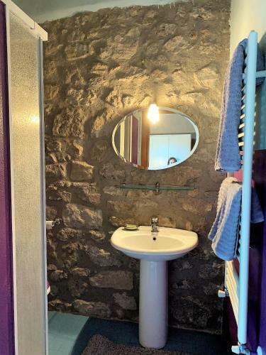 Hostal Casale Sovrastante Il Lago Di Bolsena
