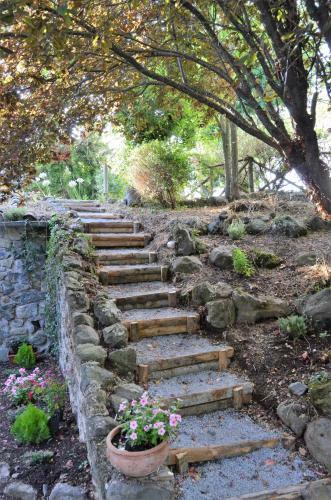 Hostal Casale Sovrastante Il Lago Di Bolsena