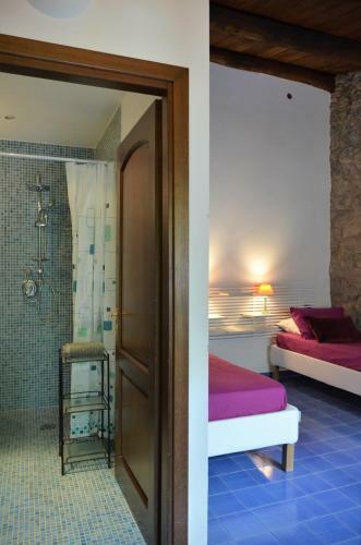 Hostal Casale Sovrastante Il Lago Di Bolsena