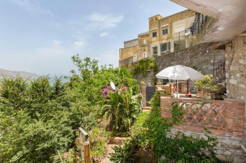 La Finestra Di Taormina