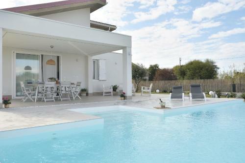 Villa Adel Con Piscina Privata