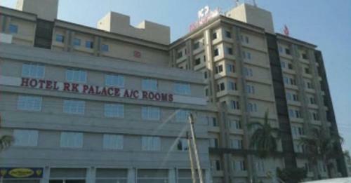 Hostal Hotel Rk Palace