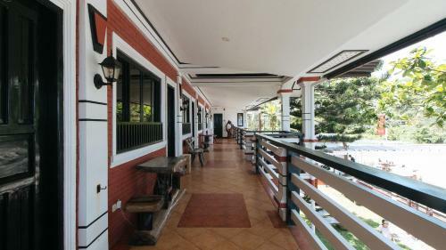 Reddoorz La Sefa Hotel And Resort Atimonan