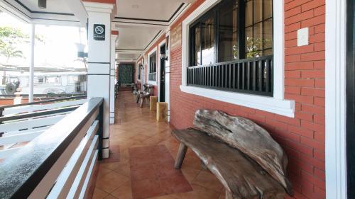 Reddoorz La Sefa Hotel And Resort Atimonan