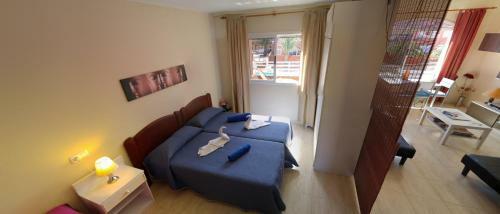 Romantic Sunny Apartment