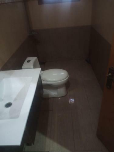 Hostal Four Season Guest House