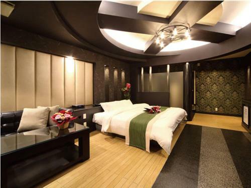 Hotel ????????????