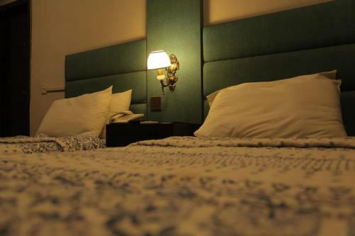 Shelton Hotel Lahore
