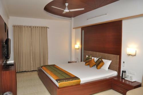 Hotel Rama Residency