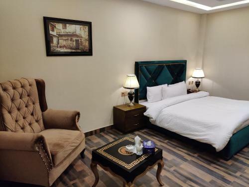 Royal Mansion Hotel