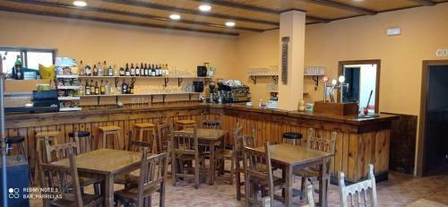 Hostal Restaurante Braseria Muela De San Juan