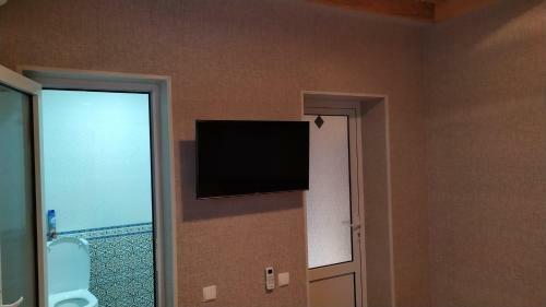 Bed & Breakfast Alisher Hotel
