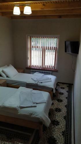 Bed & Breakfast Alisher Hotel