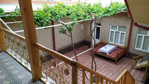 Bed & Breakfast Alisher Hotel