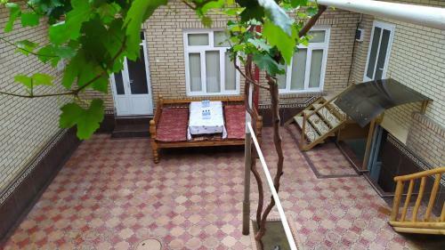 Bed & Breakfast Alisher Hotel