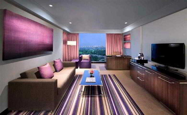 Hotel Pullman Dubai Creek City Centre