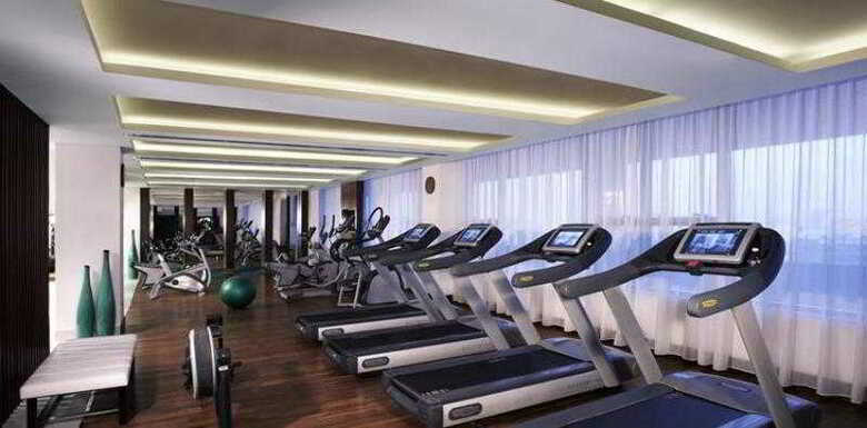 Hotel Pullman Dubai Creek City Centre
