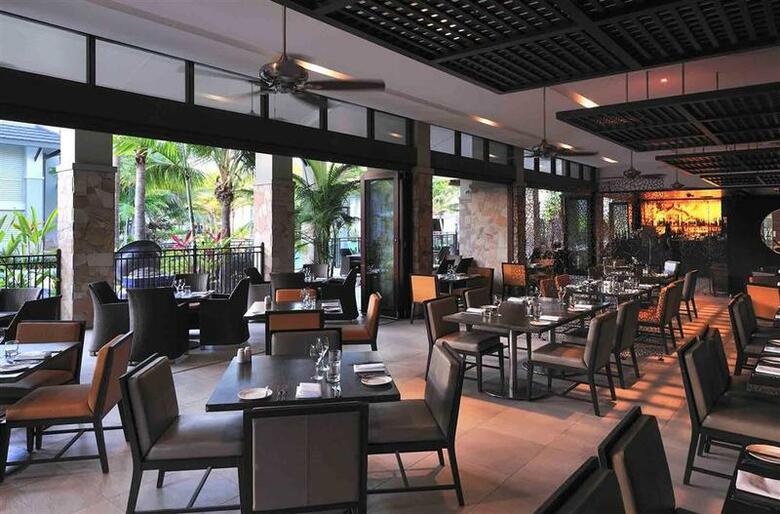 Hotel Pullman Port Douglas Sea Temple Resort & Spa