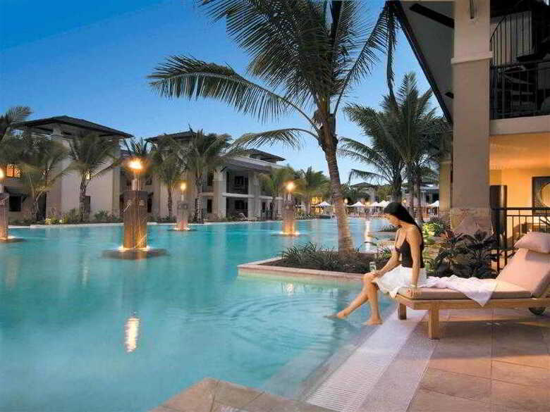 Hotel Pullman Port Douglas Sea Temple Resort & Spa